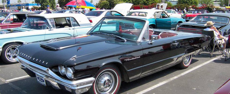 Ford Thunderbird